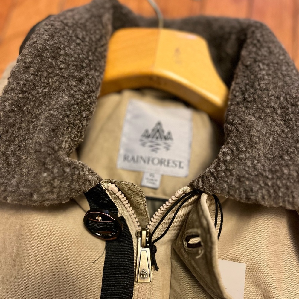 Brand new with tags Rainforest men’s winter coat. - Picture 8 of 16